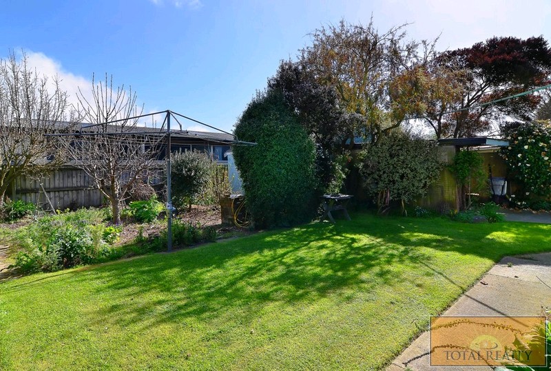 SOLD 66 Wharenui Road, Upper Riccarton, Christchurch 8041