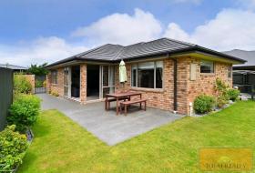 Easy Living In Quiet Cul De Sac
