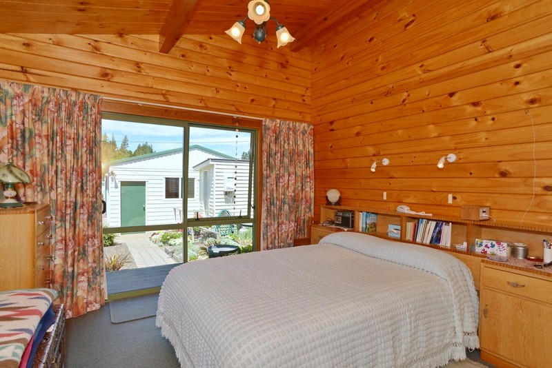 SOLD 30 Rotten Row, Waikuku Beach 7473