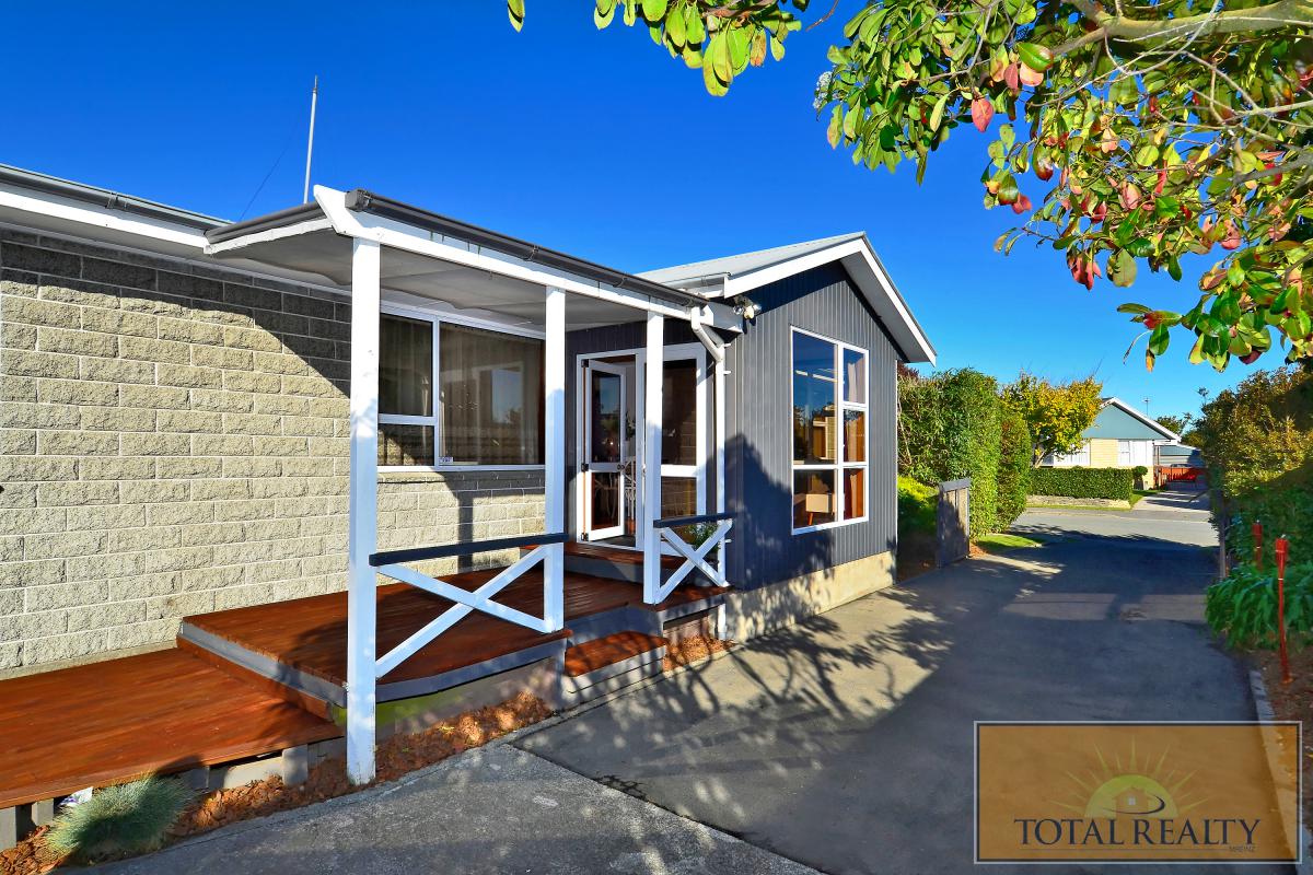 SOLD 4 Fern Drive, Halswell, Christchurch 8025