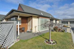 UNDER OFFER - Carefree Lifestyle