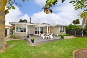 8 Under Offer *