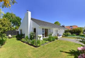 Pride Of Ownership  * UNDER OFFER *