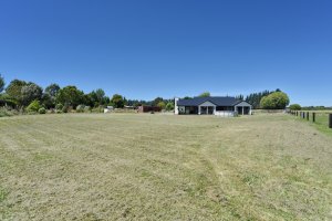 Country Living In Rangiora