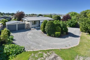 Top First Home With Huge Family Size Section