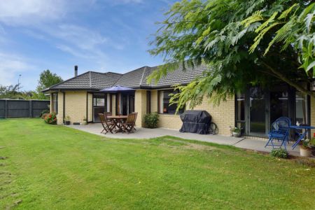 Large Home, Sprawling Lawns