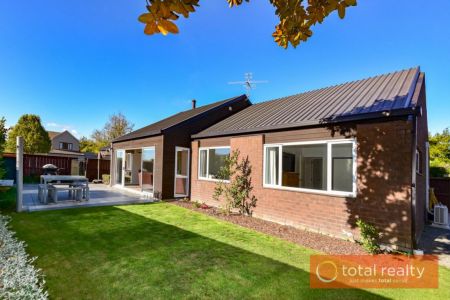 Spacious Four Bedroom Family Home