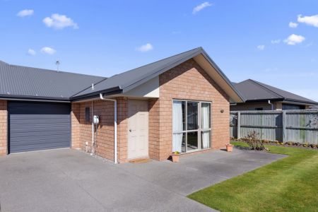 Over 60’s Townhouse In A Peaceful Location