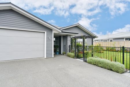 UNDER OFFER - Impeccable Home You Will Be Proud To Own
