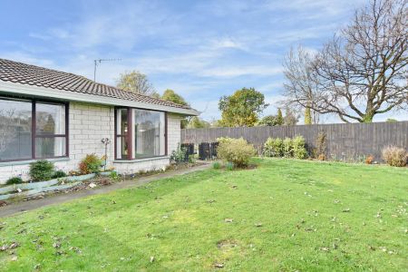 Top Location And Opportunity Here
