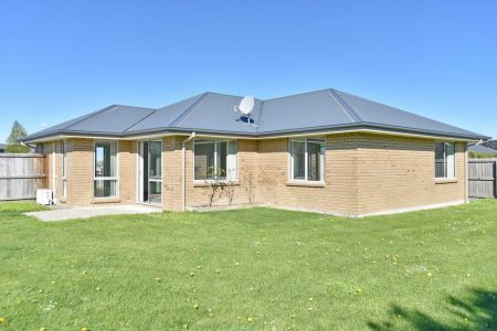 Great First Home – Top Location
