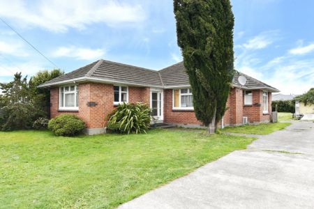 Family Home With Huge Potential