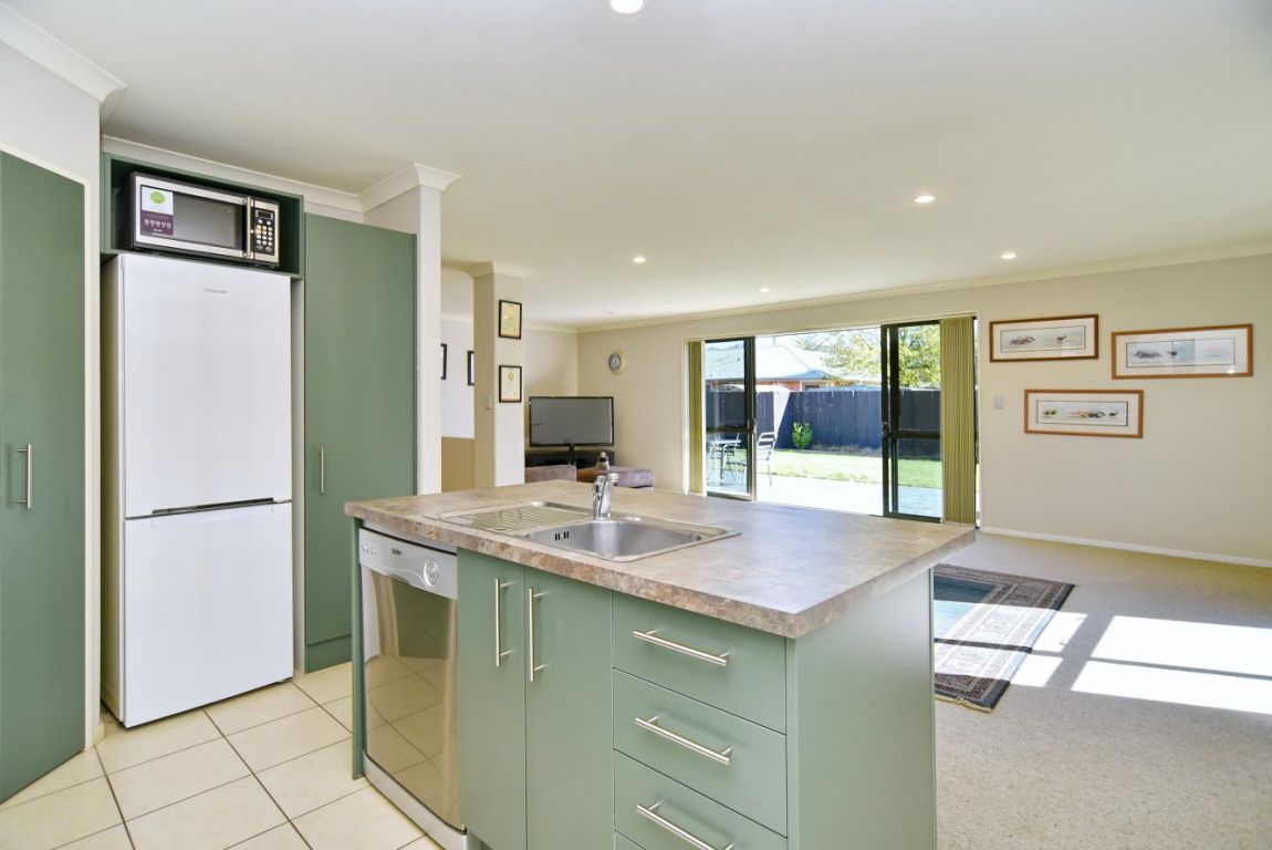 SOLD 78 Church Street, Oxford 7430