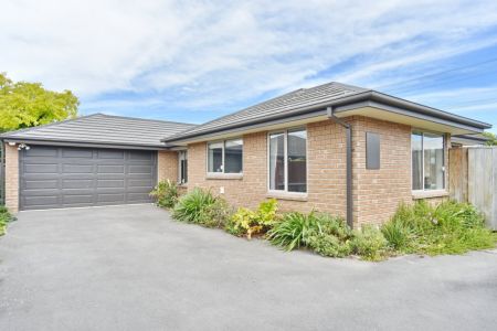 Modern, Easy Care Living