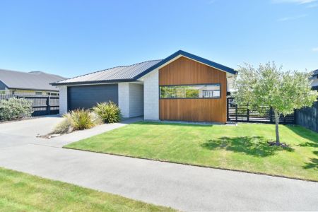Exceptional Contemporary Design In Prestons