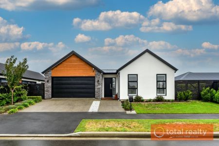 Stunning Home With Reserve Views