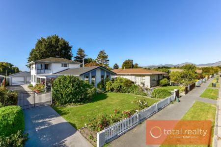 Super Sized Five - Six Bedroom Home