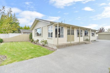 Tidy 3 Bedroom Family Home