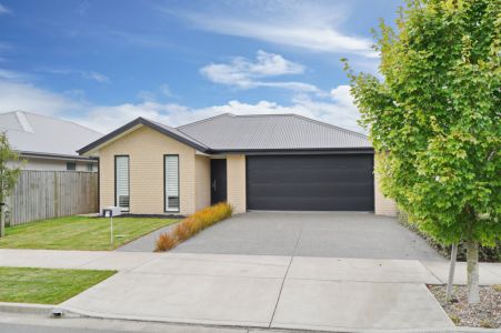 Don’t Delay – You Can Move In Right Away!
