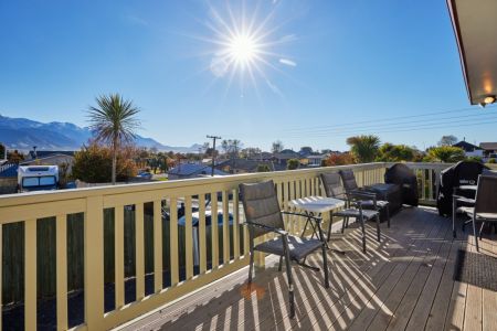 Large Family Home, Great Mountain Views