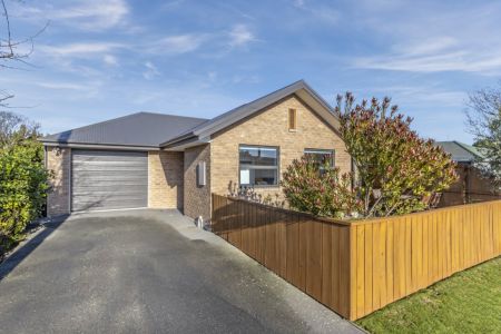 **Deadline Brought Forward**Over 60’s Unit