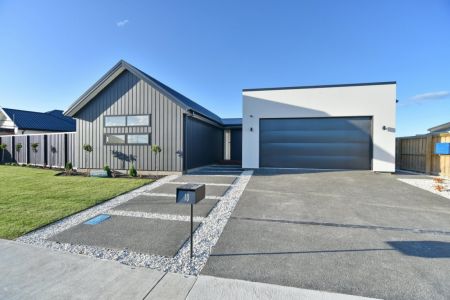 Now Exceptional Value - Bargin Buying Here