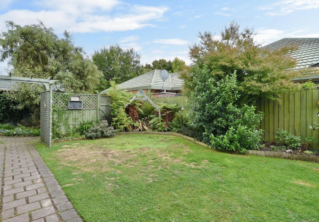 SOLD 2/1 Leeman Place, Redwood, Christchurch 8051