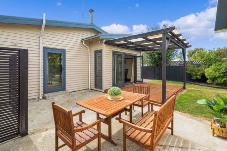 Kiwiana Nostalgia  | 1st Home Buyers Alert!