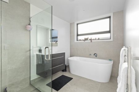 Adjoining Open Parkland - Architectural Appeal!