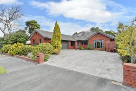Family Favourite - Cul-de-sac Living