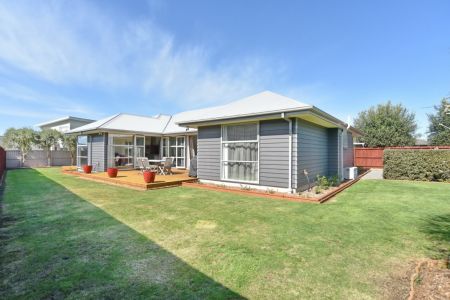 Desirable Home & Location