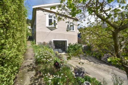 Home & Income Opportunity in Iconic St Clair
