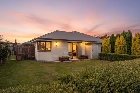 All the T&rsquo;s. Tidy Two Bed Two Bathroom Townhouse