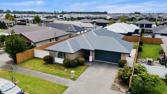 Big Family Energy in Prestons