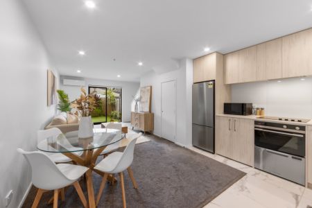 Motivated Vendor-Just Steps from the Stadium