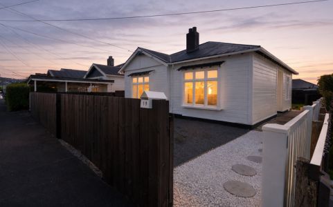 Fully Renovated Coastal Living in St Kilda