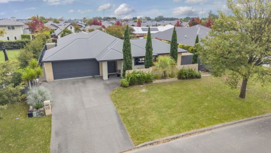 Selling Below RV! Top Location