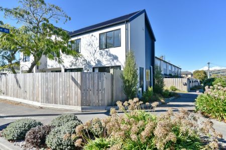 Well Designed Townhouse in Sort after Location