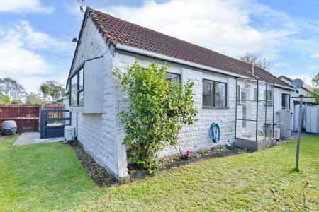 Entry Level Gem - Ticks All The Boxes!