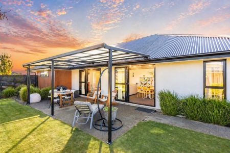 Stylish Easy Living
