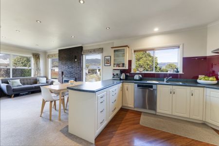 Family Fantastic on Tennyson
