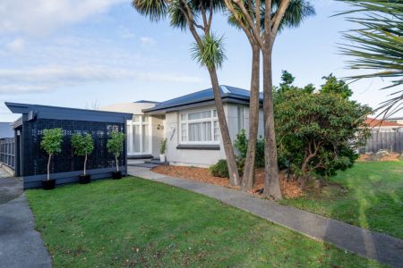 Flexible Living With Income Potential