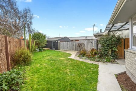 Location, Lifestyle & An Opportunity!!