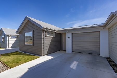 Over 50's Ravenswood Retreat