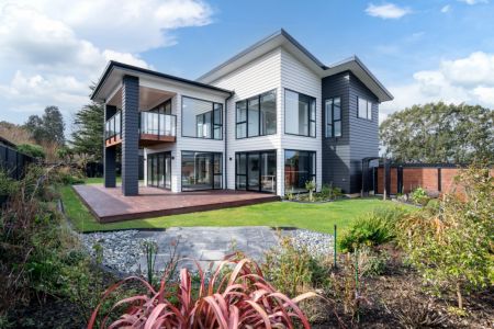 Executive Living with Exceptional Garaging