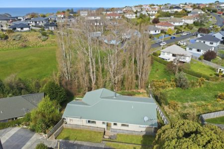Modern Living with a Parkside Outlook