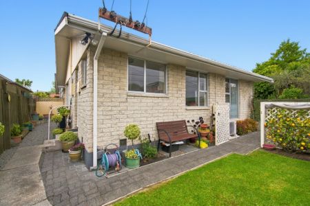 Charming Haven in Spreydon Awaits New Owner